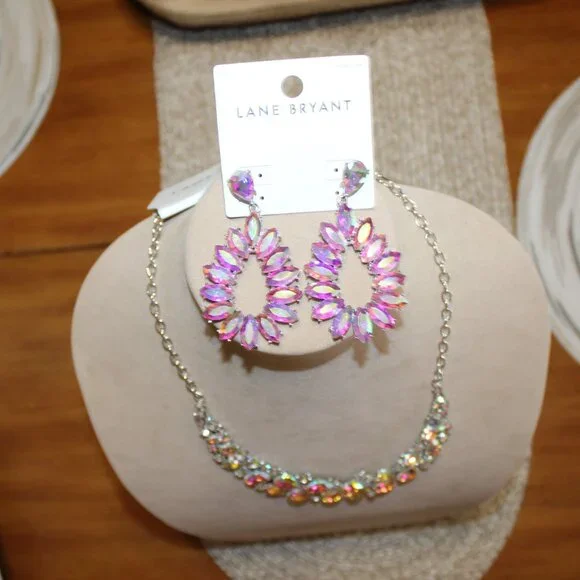 NWT Lane Bryant Statement Bling Necklace and Matching earrings STUNNING! - Picture 8 of 9